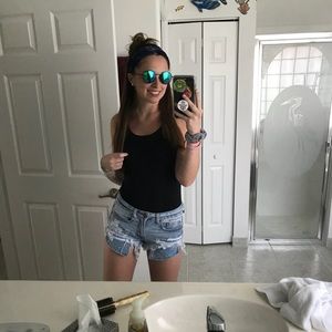 Meet your Posher, Madison